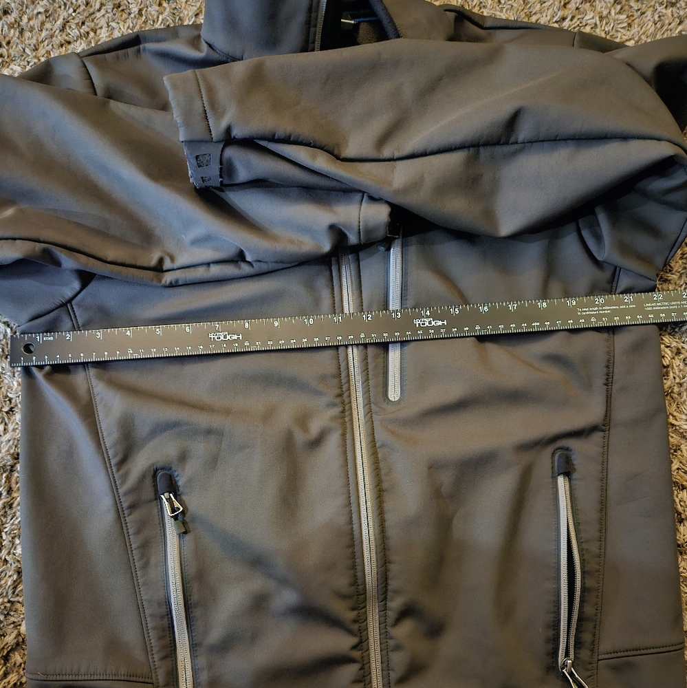 Mens M gray Omni Shield fleece lined Columbia softshell jacket